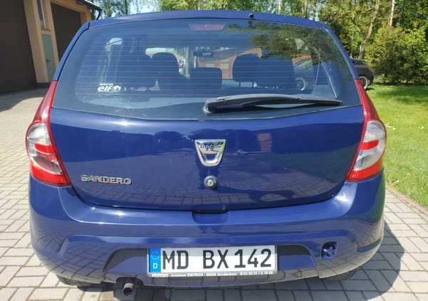 Dacia Sandero cena 13900 przebieg: 204000, rok produkcji 2011 z Dziwnów małe 562